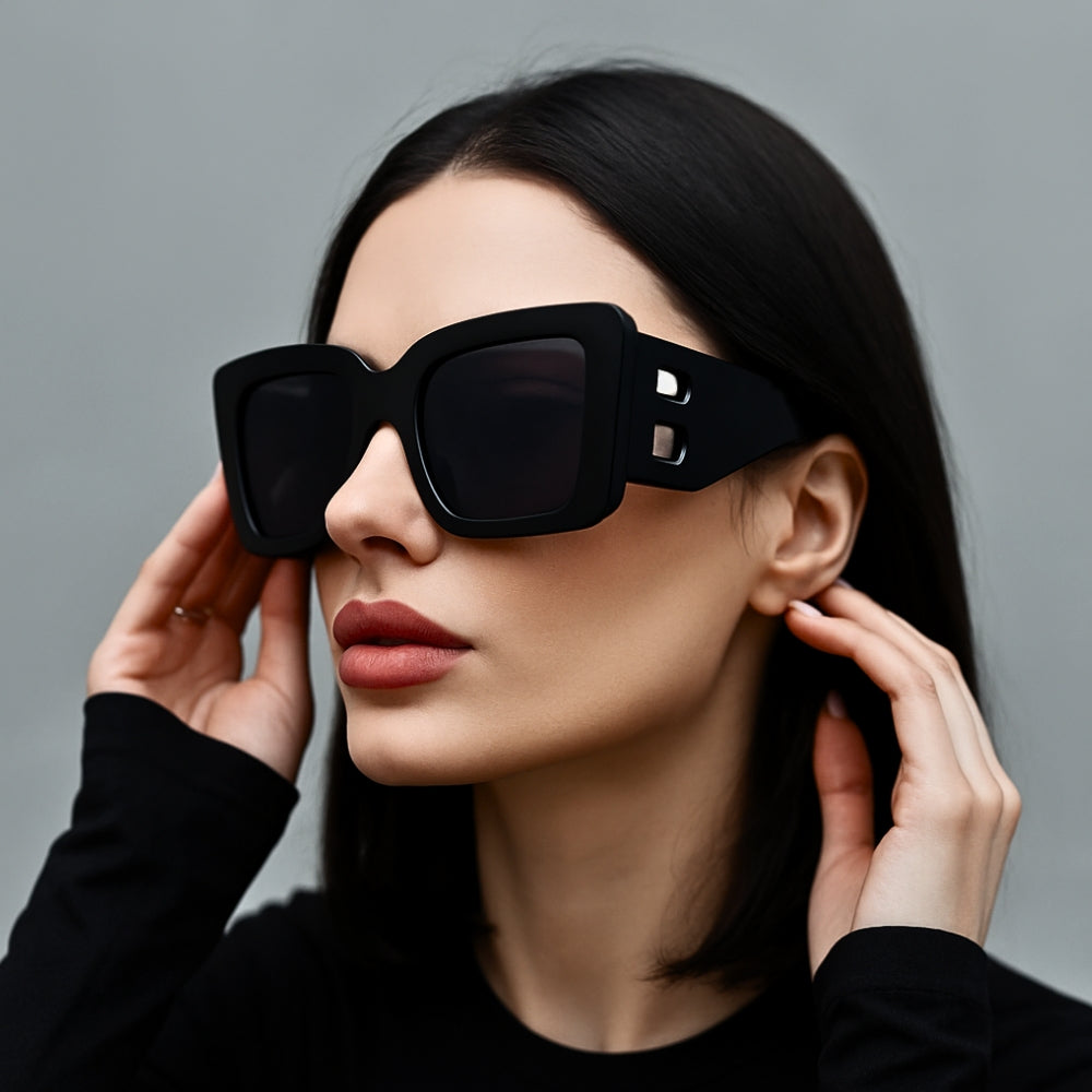 Grosses lunettes de soleil femme Carré – Noir