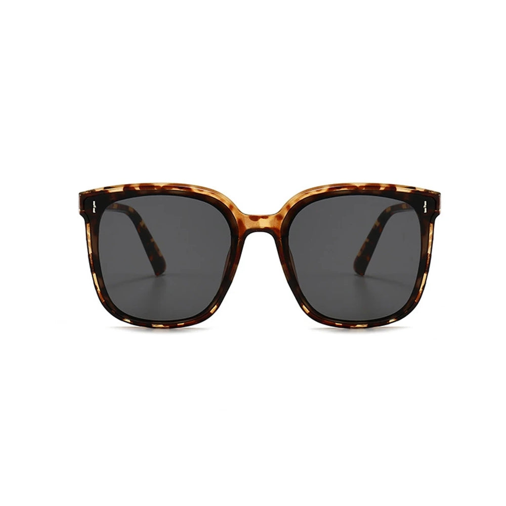 lunettes de soleil carré léopard pour femme tendances 2025
